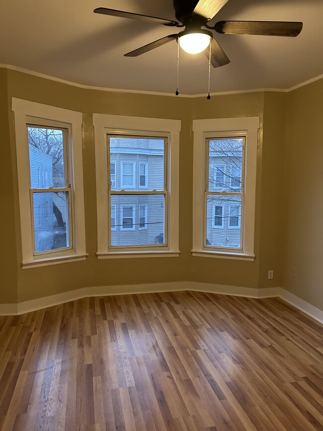 Master Bedroom - 257 Newhall St Apartments Unit Third Floor  #3