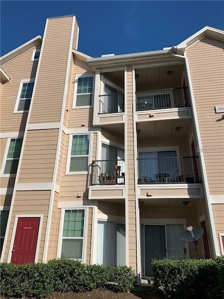 Photo - 2000 Erving Cir Unidad 102