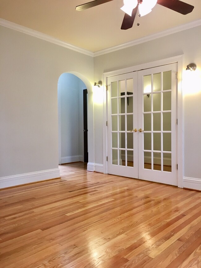 Photo - Clarence & Harrison Apartments