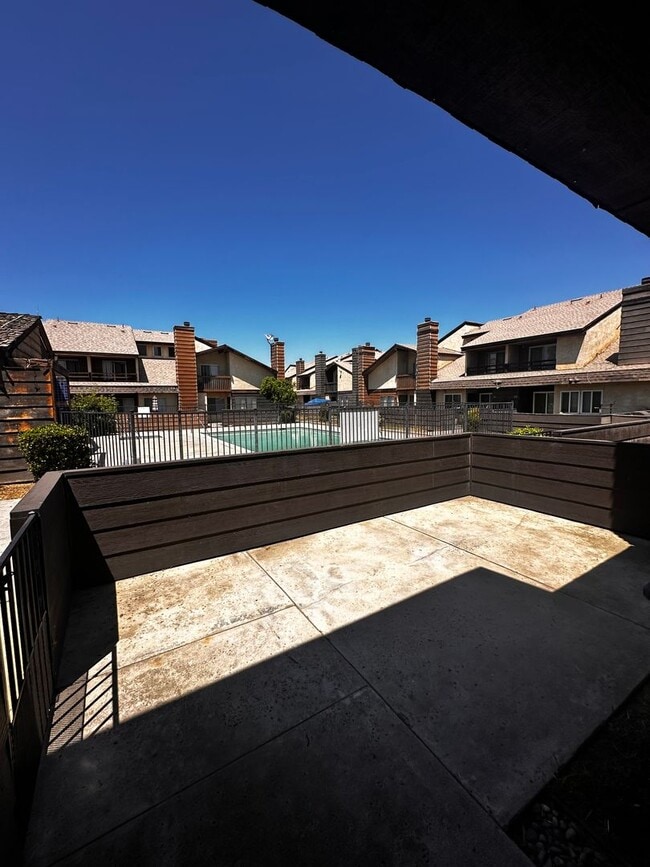 Photo - 3 Bedroom 1.5 Bathroom Condominium For Rent