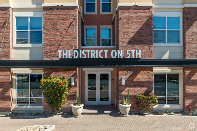 The District on 5th
