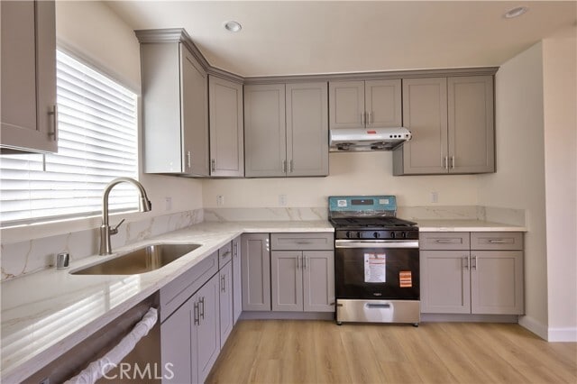 Photo - 628 W Floral Dr