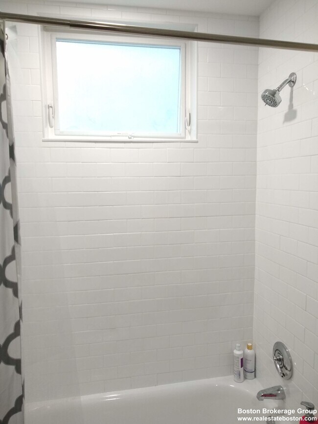 Photo - 17 Ashley St