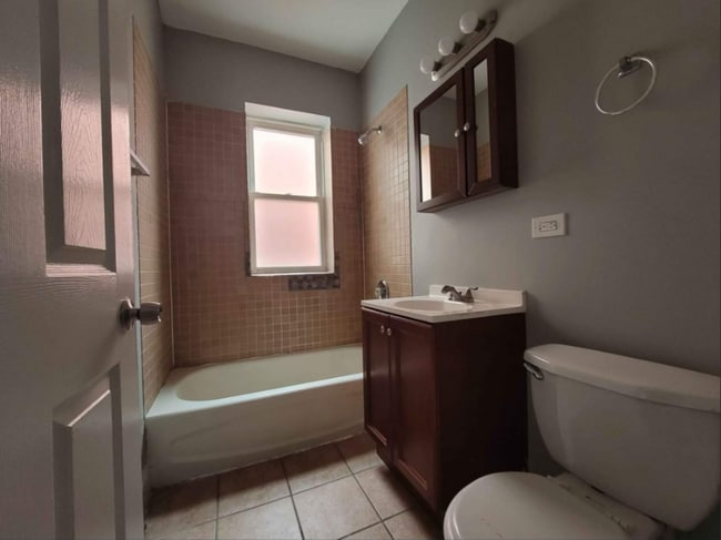 Photo - 527 N Homan Ave. Unit 2