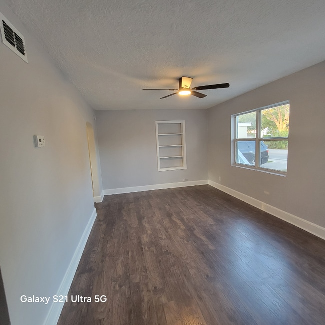 Photo - 16 N Primrose Dr Unidad 2