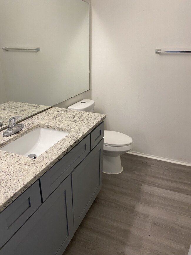 Photo - 1956 Lake Atriums Cir