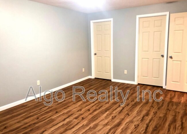 Photo - 1426 N Morgan Ave