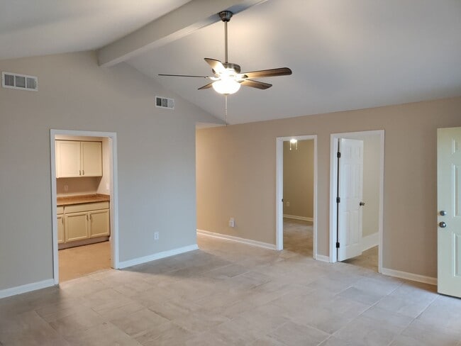 Photo - Single Family Home 5 BR / 2 Bath