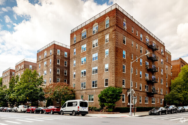 Berkeley Apartments - Berkeley Apartments Corporation