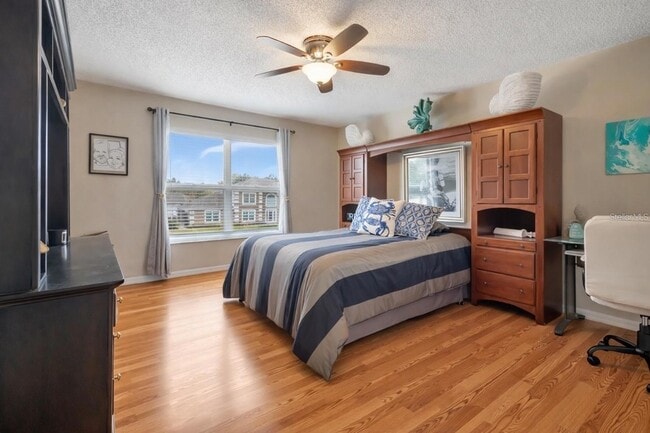 Photo - 16012 Lanesboro Ct