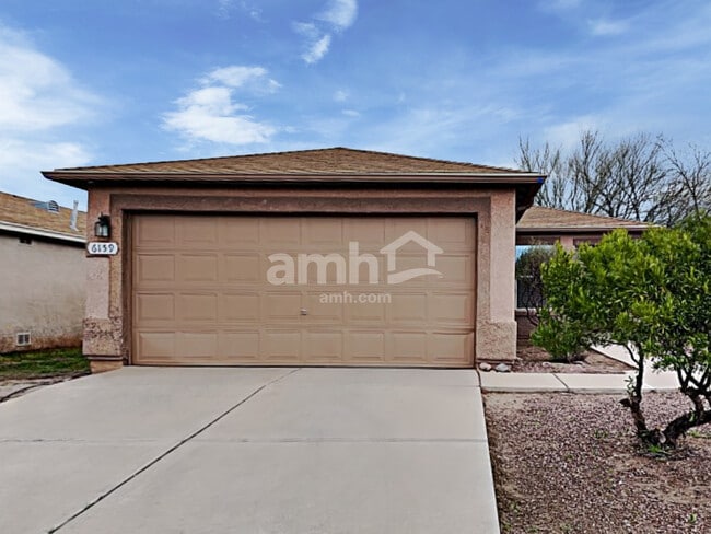 Building Photo - 6159 S Avenue De La Chandelle