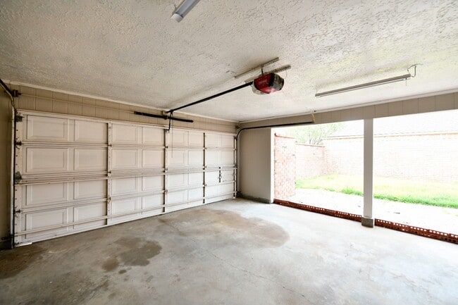 Photo - 13114 Careywood Dr