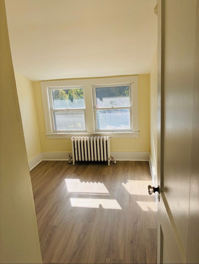Photo - 417 21st St Unit 2nd Floor