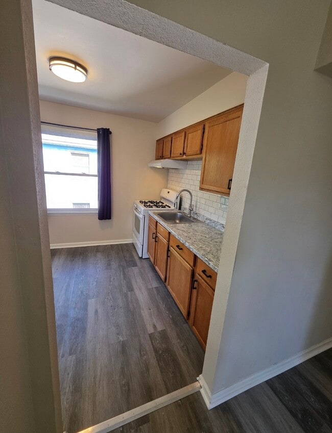 Photo - 4839 W Lynndale Ave