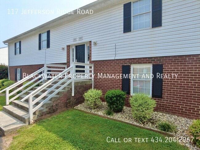 Building Photo - 117 Jefferson Ridge Rd