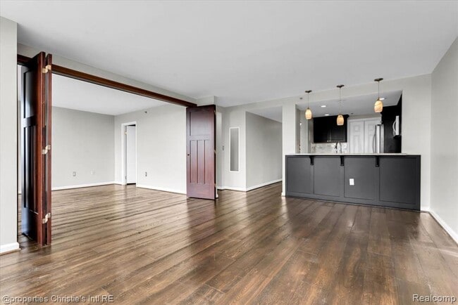 Photo - 250 E Harbortown Dr Unit 1302