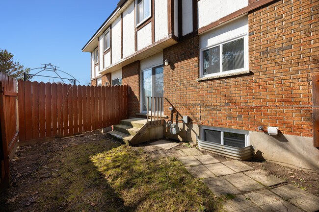 105 Golden Eagle Rd