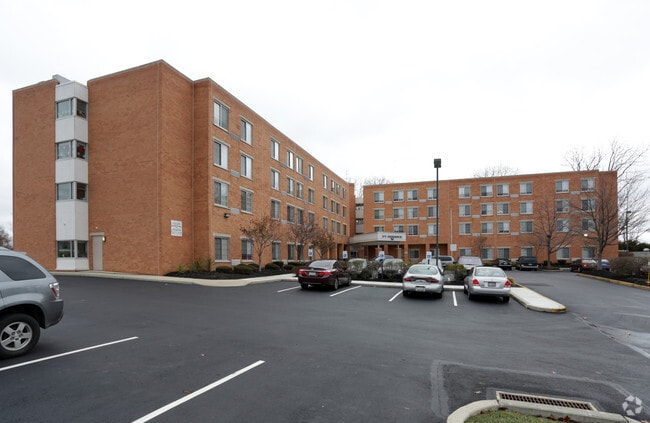 Photo - Ivy Residence I & II