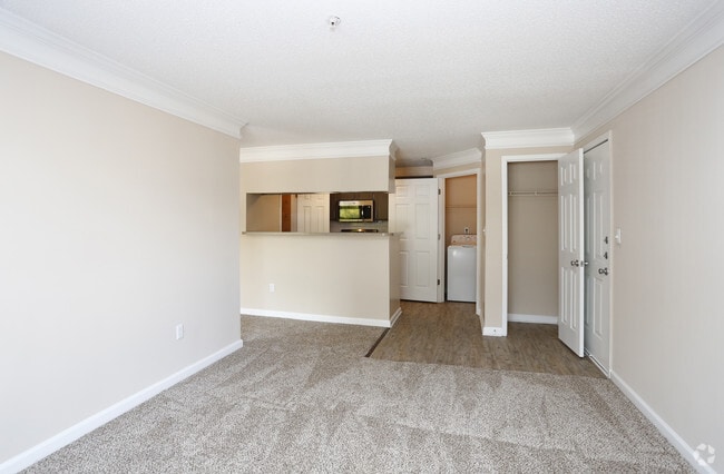 1HAB, 1BA - 823 ft² Bethel - Área de estar