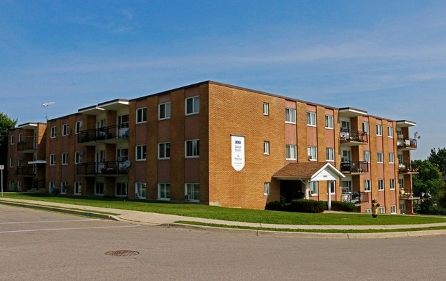 Building Photo - Dolph Street Apartments