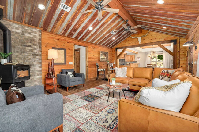 Building Photo - 468581 E 599 Rd Rental