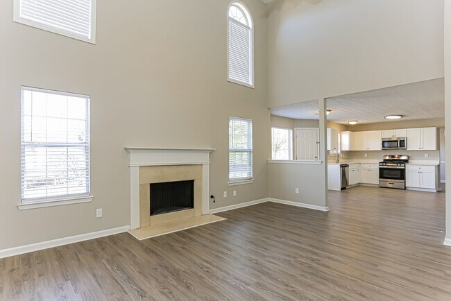 Photo - 3300 Rockmill Dr