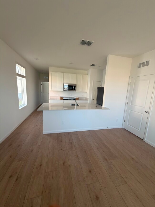 Photo - 5549 Morant Bay Path Unit Apartment
