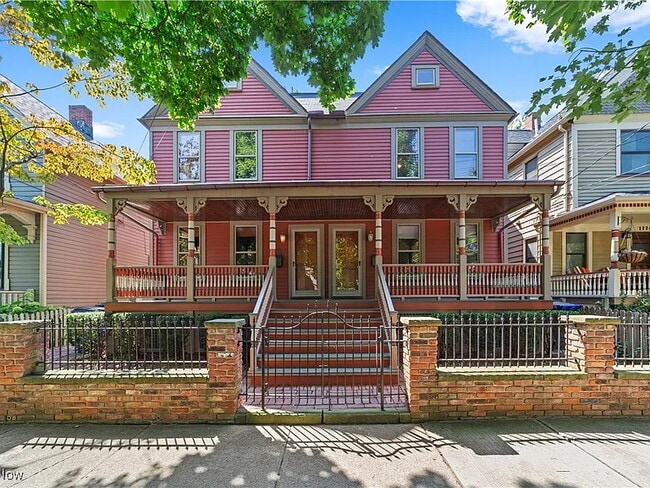 Photo - 1782 W 28th St