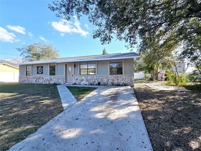 Building Photo - 27040 Kevin Kelly Ave Rental