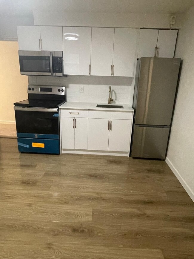 Photo - 62 Triller Ave Unit 101