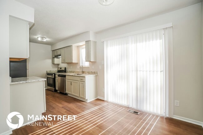 Photo - 5761 Ricardo Dr