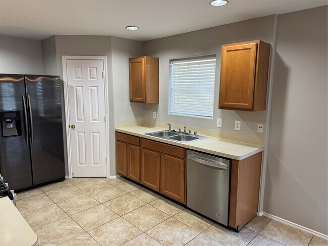 Photo - 2923 Morton Cove Ln
