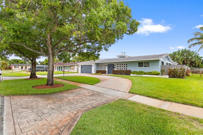 Photo - 5281 SW 4th Ct