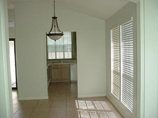 Photo - Rent