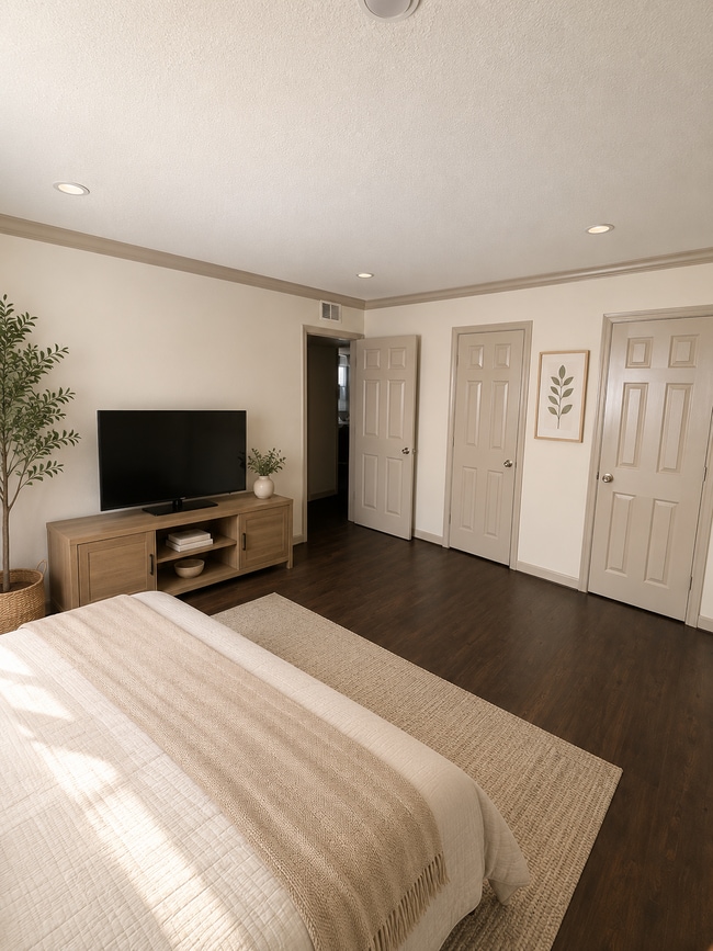 Photo - 2211 Blodgett St Unidad 2