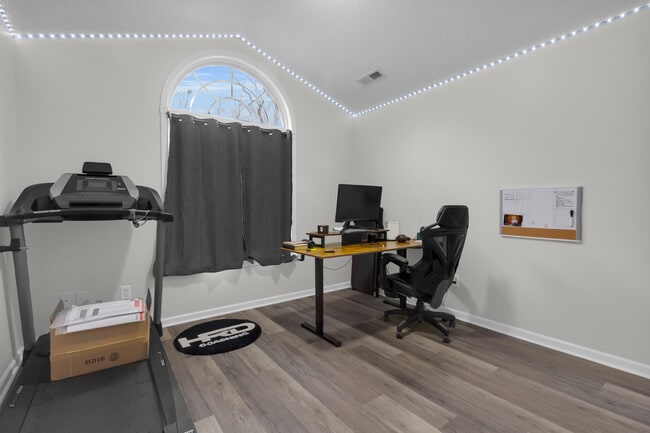 Photo - 3825 Elizabeth Ave