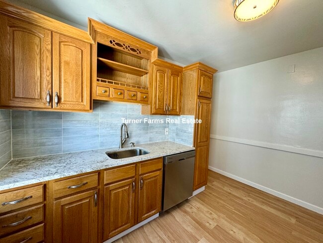 Photo - 77 Fairfax St Unit #1