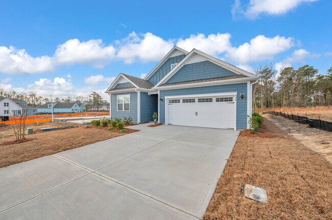 Photo - 514 Silky Oak Dr SE