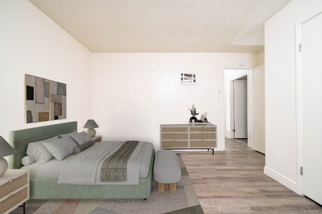 Photo - 570 S Lincoln Ave Unit 10