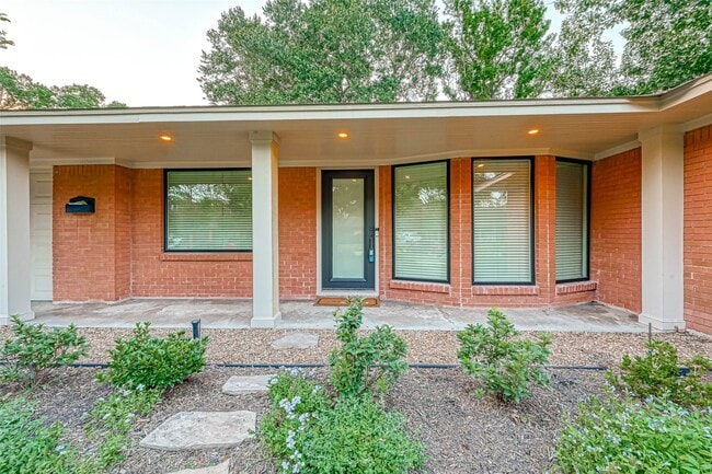 Photo - 6414 Pineshade Ln