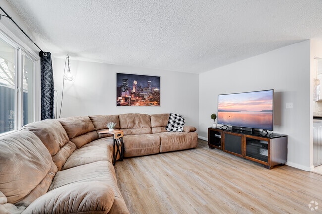 Building Photo - 414 Belle Aire Dr Rental