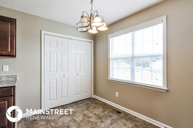 Photo - 60 Katlyn Ct