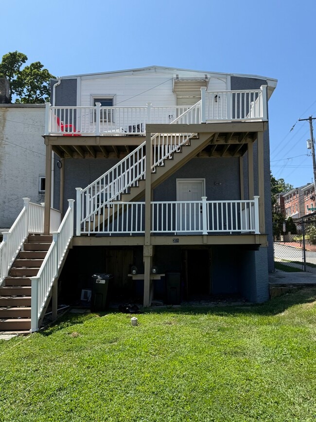 Photo - 301 S Matlack St Unidad APT A - 1st Floor