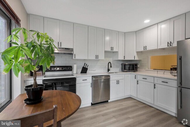 Building Photo - 120 Roberts Ln Unit 101 Rental