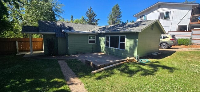 Building Photo - 183 Unit 554