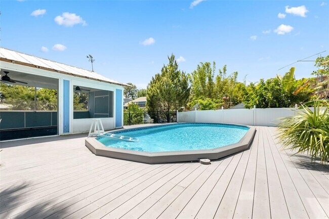 Photo - 428 W Klosterman Rd