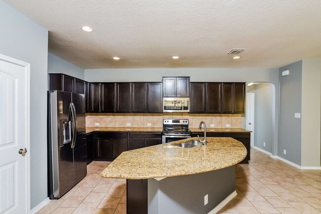 Photo - 8812 Belgian Fls