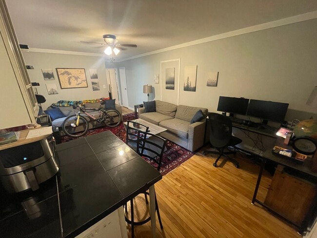 Photo - 842 Thorn St Unit 54