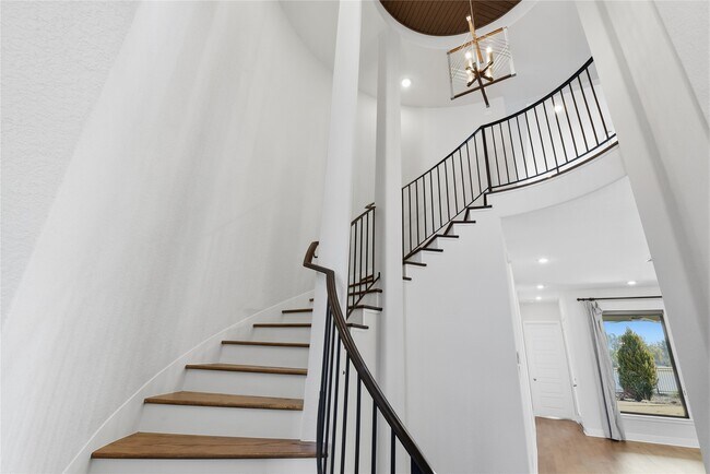 Photo - 15314 Viviente Dr