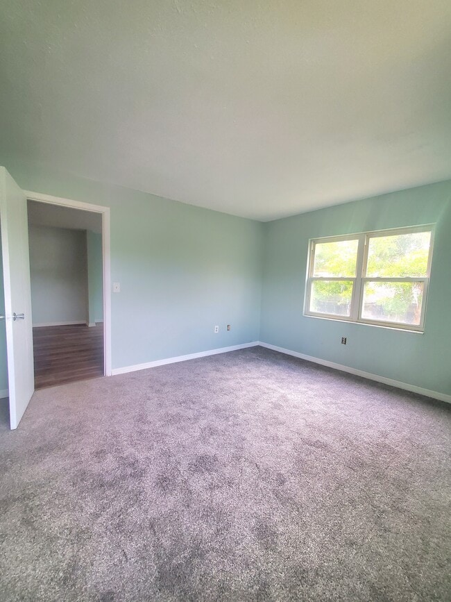 Photo - 1524 Lakeview Rd Unit 201